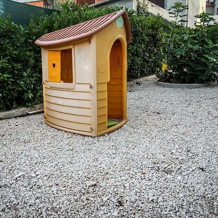 Apartmani Bartolic 罗戈兹尼察 外观 照片