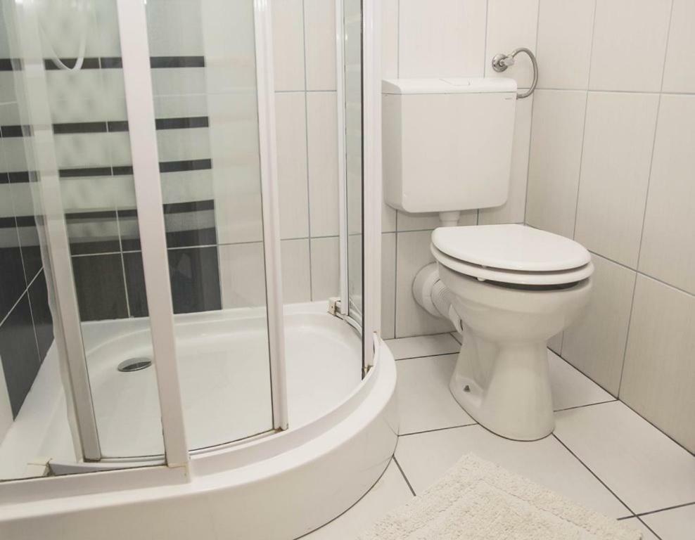 Apartmani Bartolic 罗戈兹尼察 外观 照片